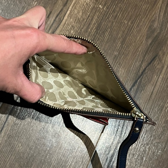 Kate Spade Navy Blue Wristlet - Picture 4 of 8